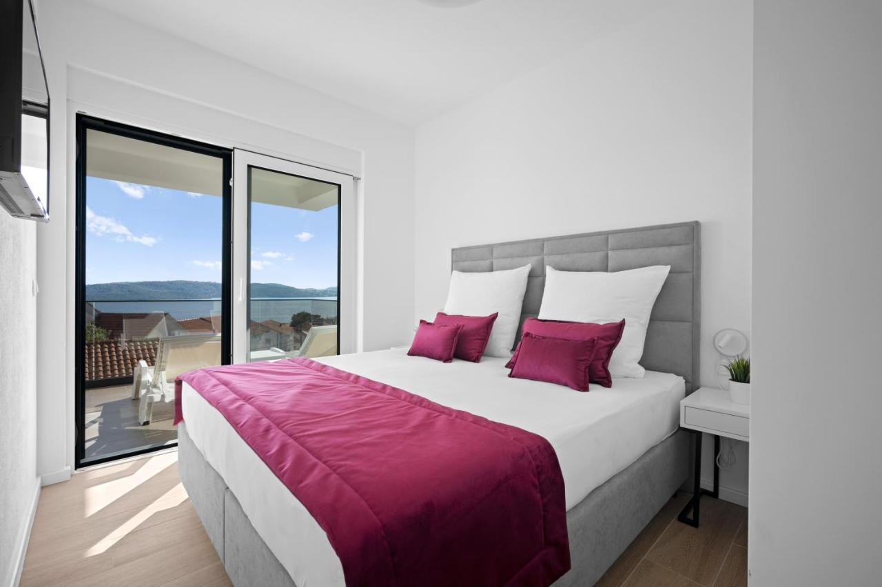 Adriatic Garden Apartments Okrug Gornji Dış mekan fotoğraf