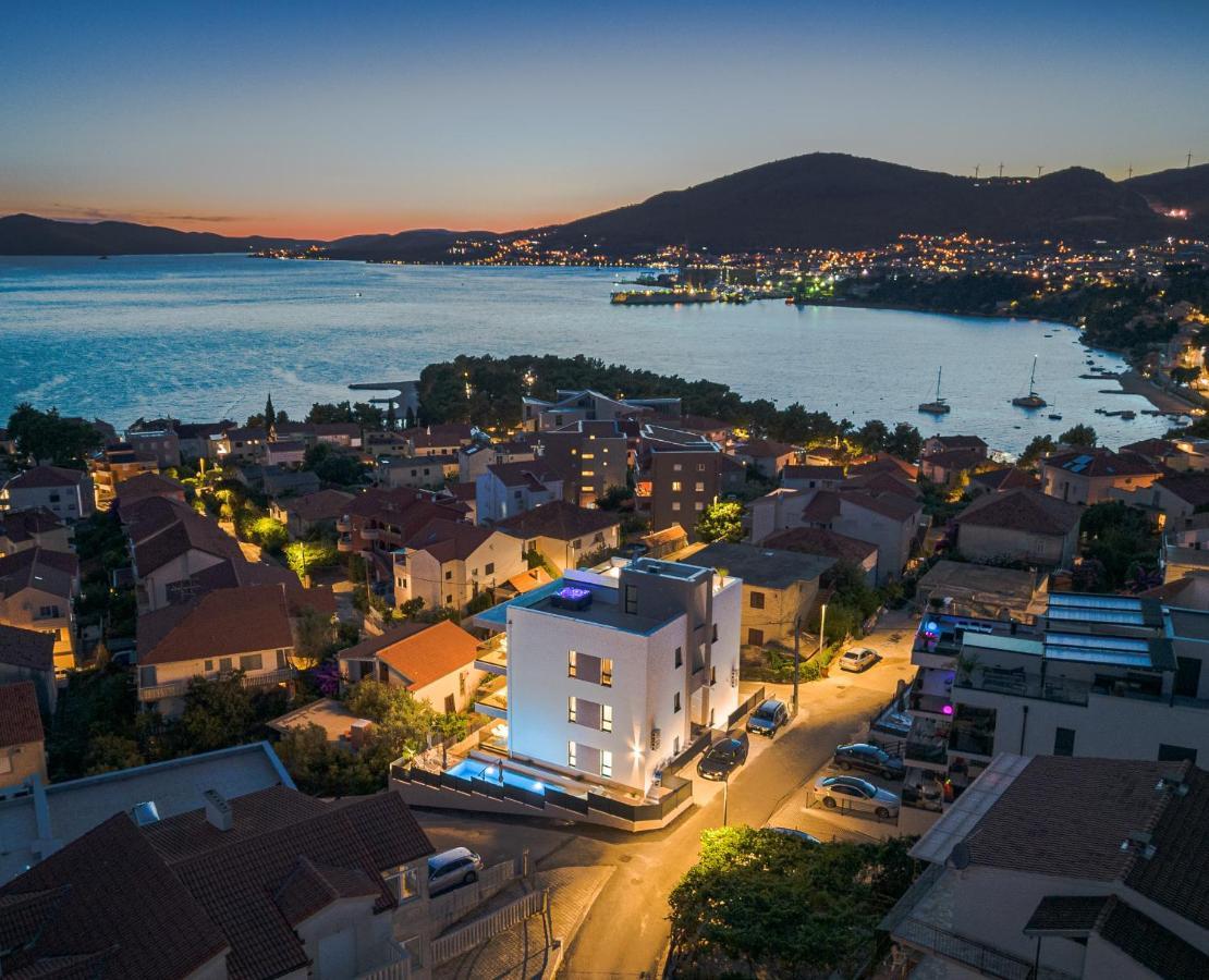 Adriatic Garden Apartments Okrug Gornji Dış mekan fotoğraf