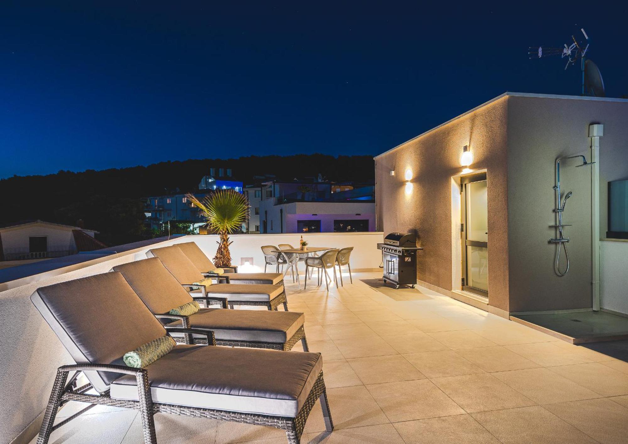 Adriatic Garden Apartments Okrug Gornji Dış mekan fotoğraf