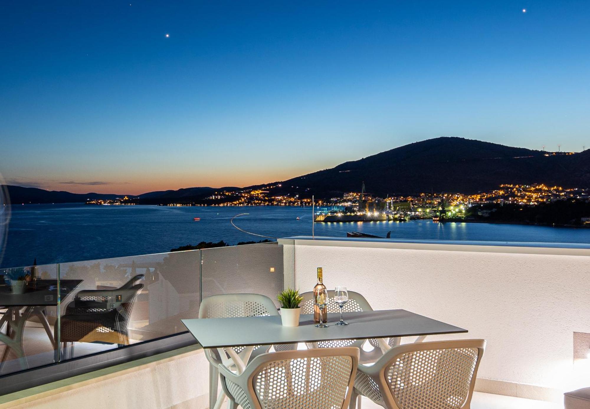 Adriatic Garden Apartments Okrug Gornji Dış mekan fotoğraf