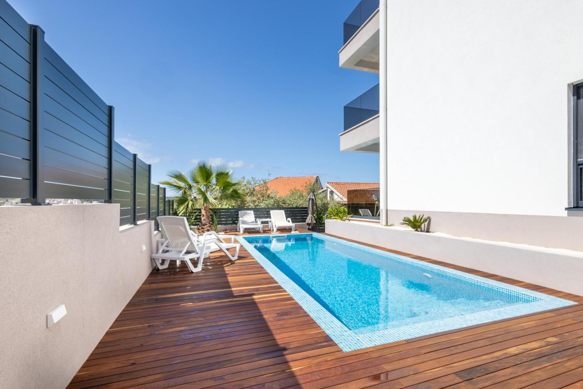 Adriatic Garden Apartments Okrug Gornji Dış mekan fotoğraf