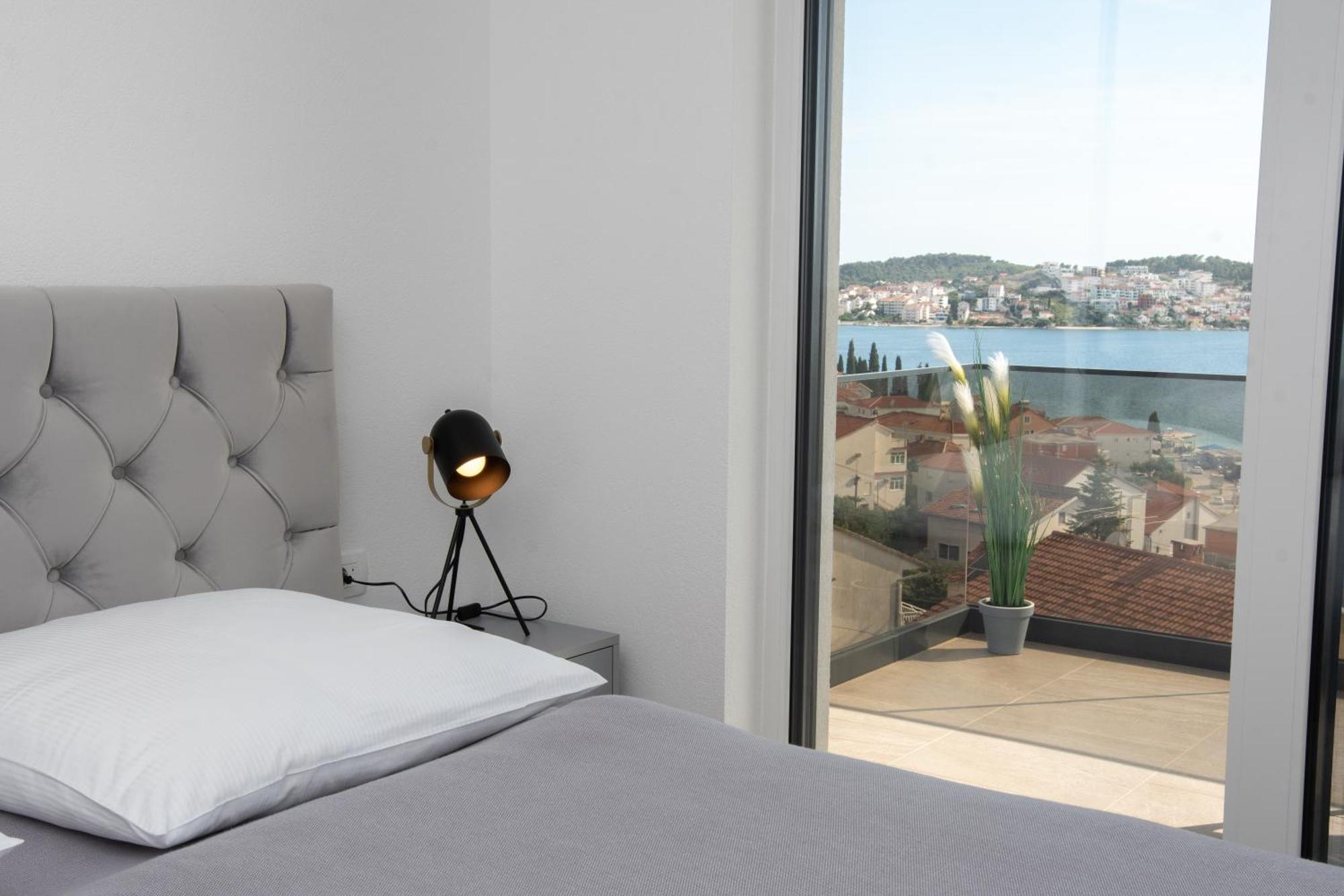 Adriatic Garden Apartments Okrug Gornji Dış mekan fotoğraf