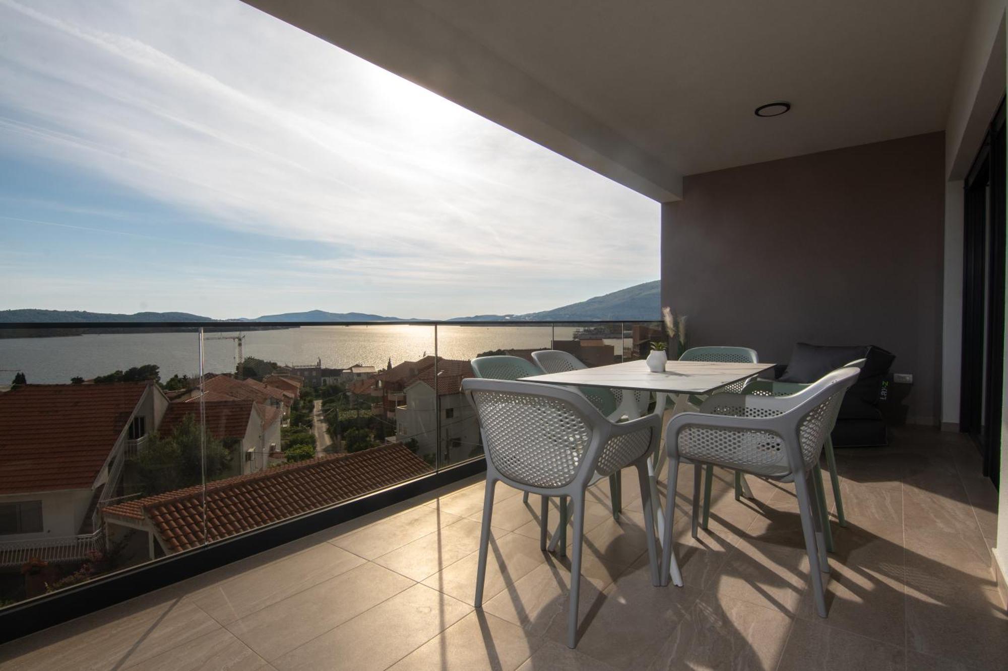 Adriatic Garden Apartments Okrug Gornji Dış mekan fotoğraf